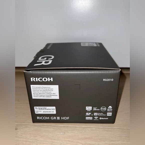 Ricoh GR III HDF APS-C Digital Camera Black - 01272 BRAND NEW - Picture 5 of 5